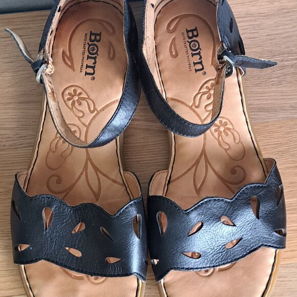 Born Janya Sandals Women's 8 Black Leather Comfort Ankle Buckle Strap Mary Jane - Picture 4 of 11